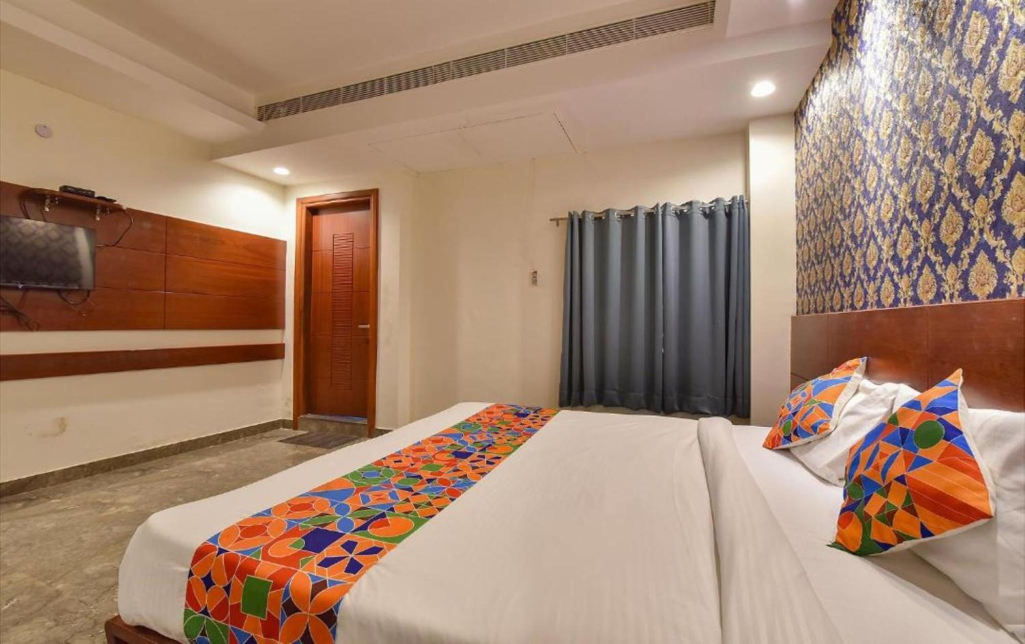 Wind Palace Hotel Jaipur Extérieur photo