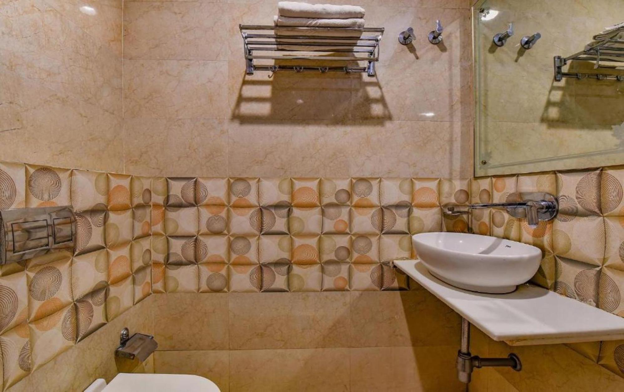 Wind Palace Hotel Jaipur Extérieur photo