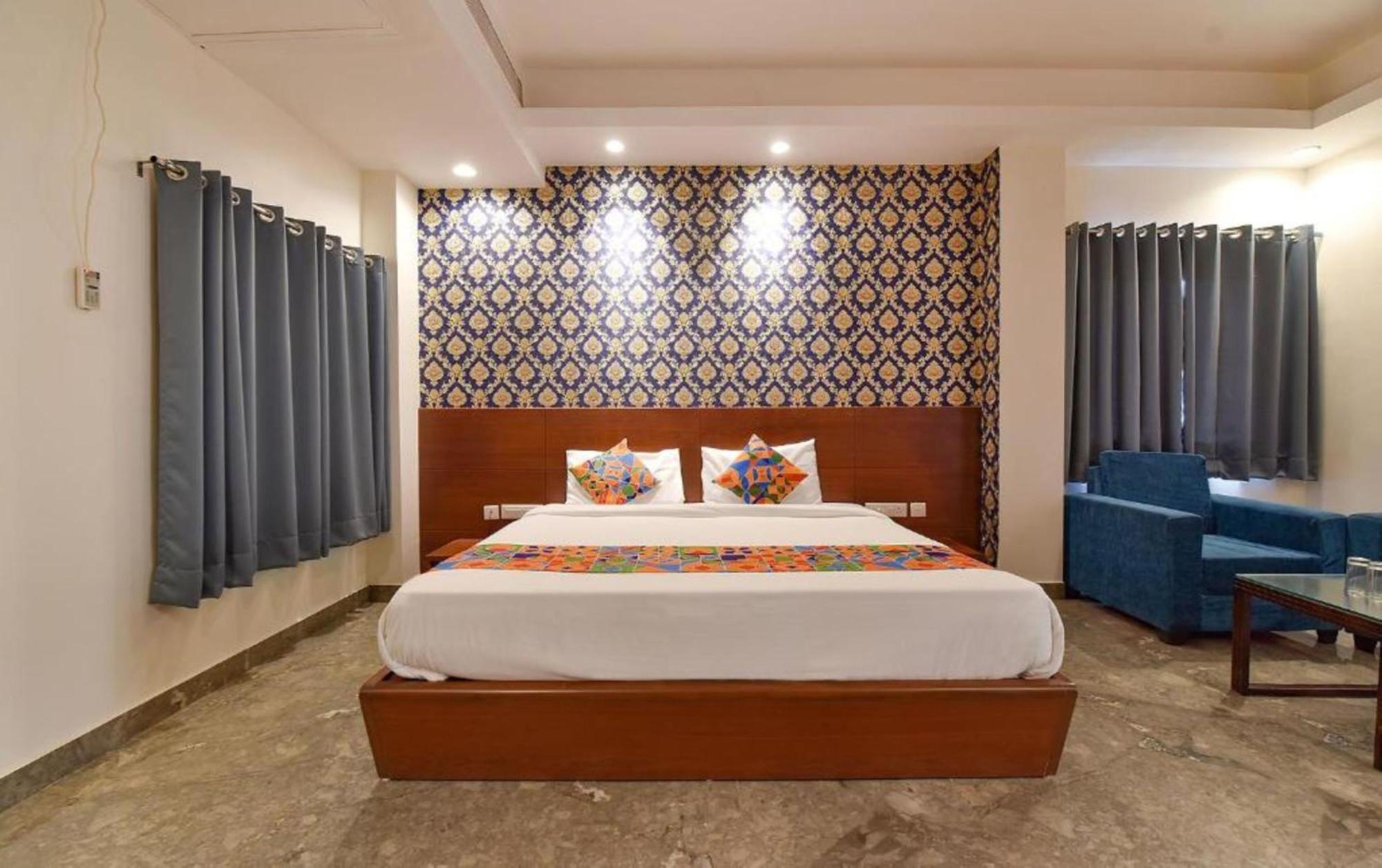 Wind Palace Hotel Jaipur Extérieur photo