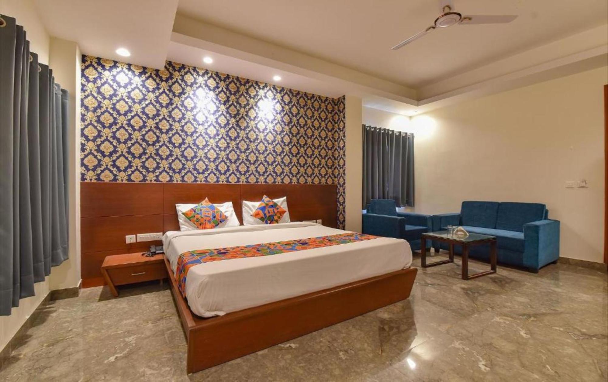 Wind Palace Hotel Jaipur Extérieur photo