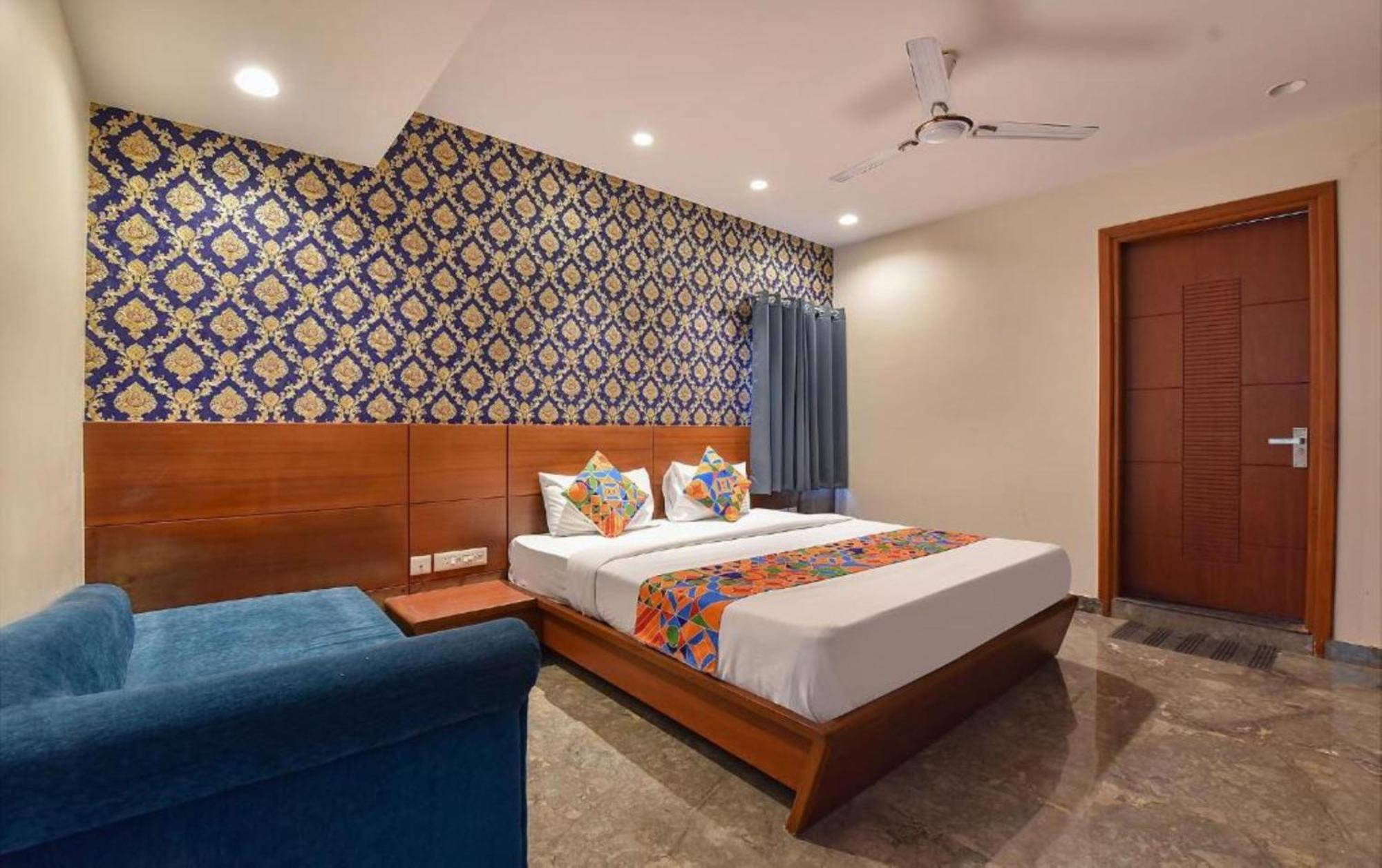 Wind Palace Hotel Jaipur Extérieur photo